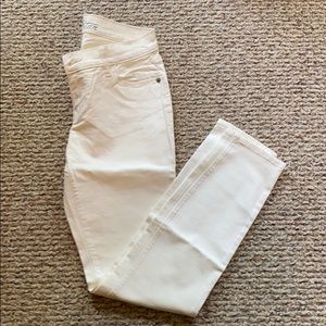 Old navy rockstar white jeans